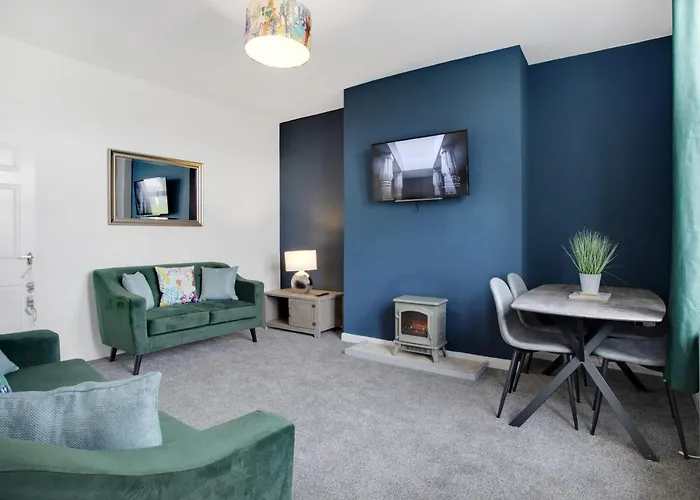 2 Bed Cottage With Garden & Stunning Field Views
