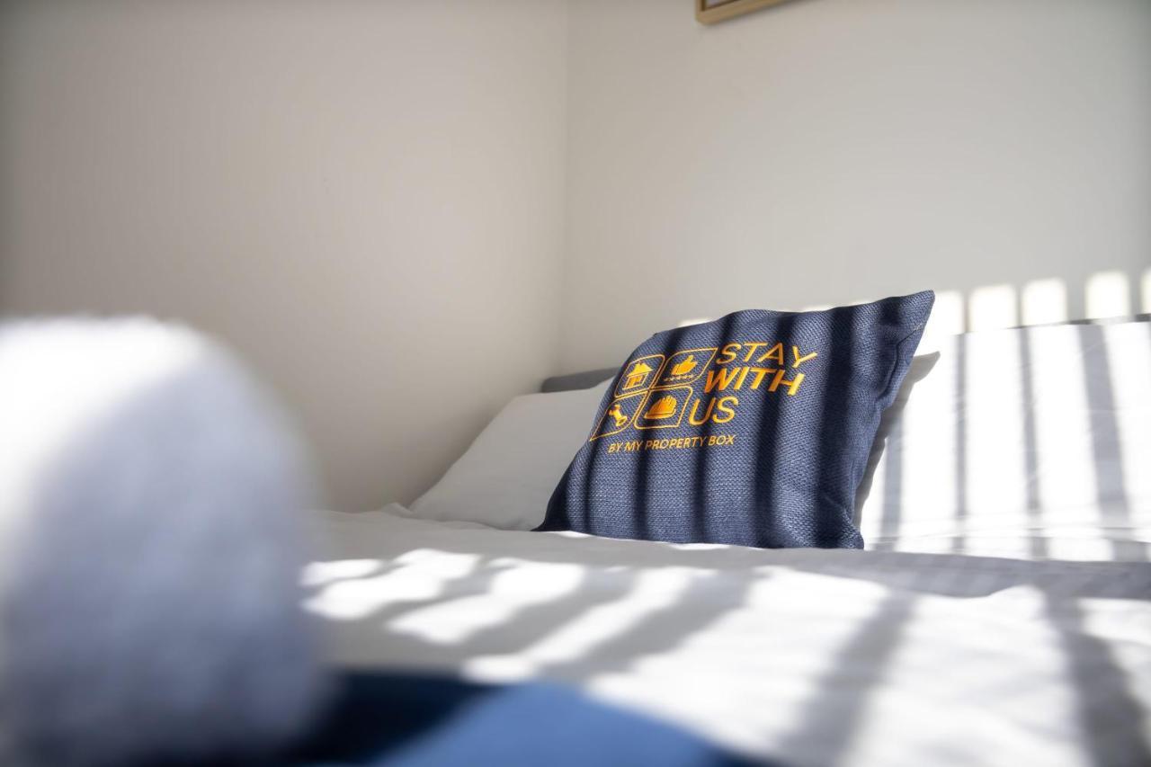 2 Bed With Garden & Stunning Field Views * Durham
