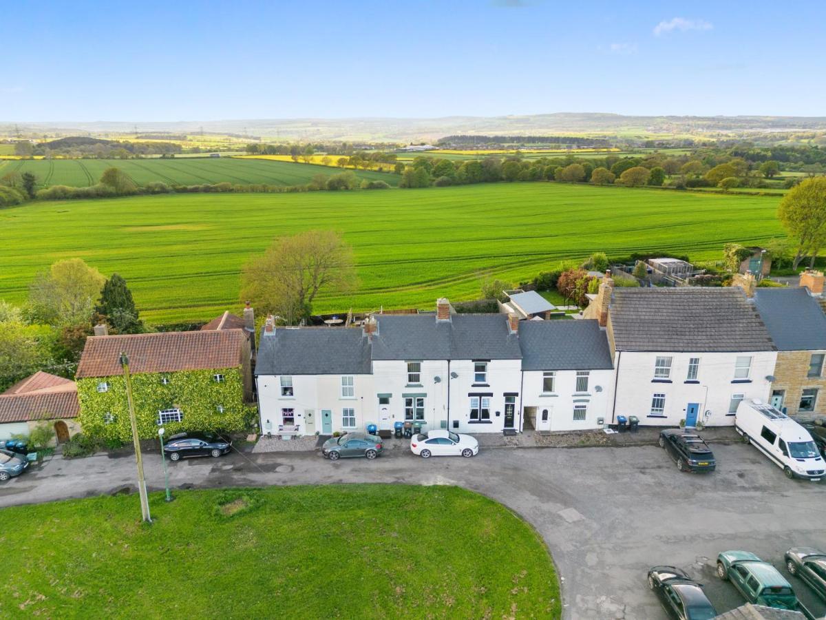 2 Bed With Garden & Stunning Field Views * Durham